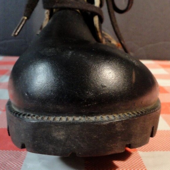 13N RO SEARCH NO YEAR VISIBLE COMBAT GREEN JUNGLE SINGLE LEFT BOOT ONLY SV 3062 main image 8